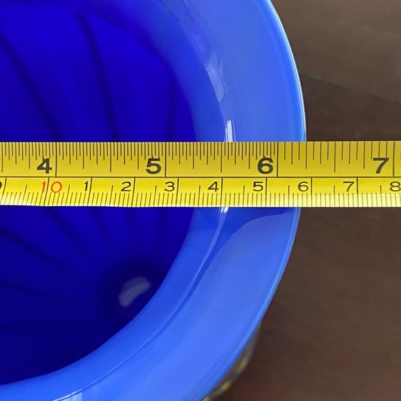 Gorgeous Cased Blue Vase w/ Yellow Pin Stripes Red Hand Blown Pontil Art Glass - Picture 12 of 12